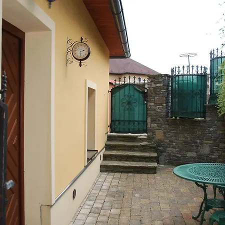 Nase Vase Na Ruzovej * Banska Stiavnica